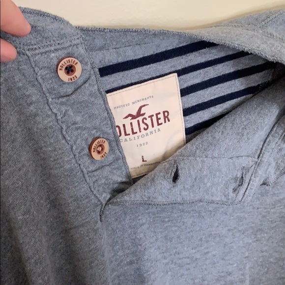 Gray Hollister long sleeve tee has never been worn - Picture 3 of 3